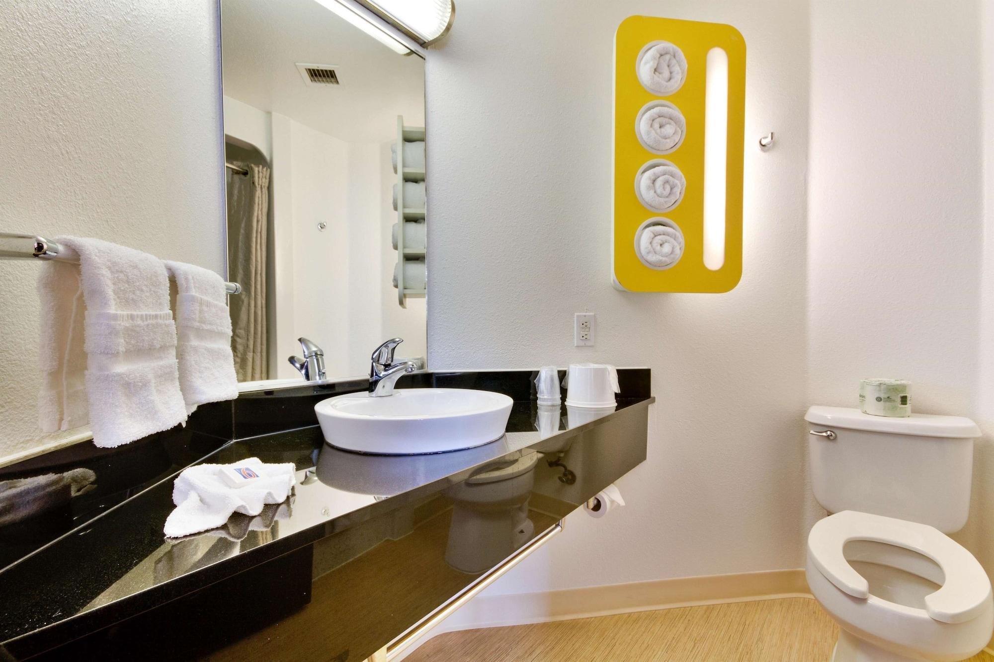 Motel 6-Lewisville, Tx - Dallas Eksteriør bilde