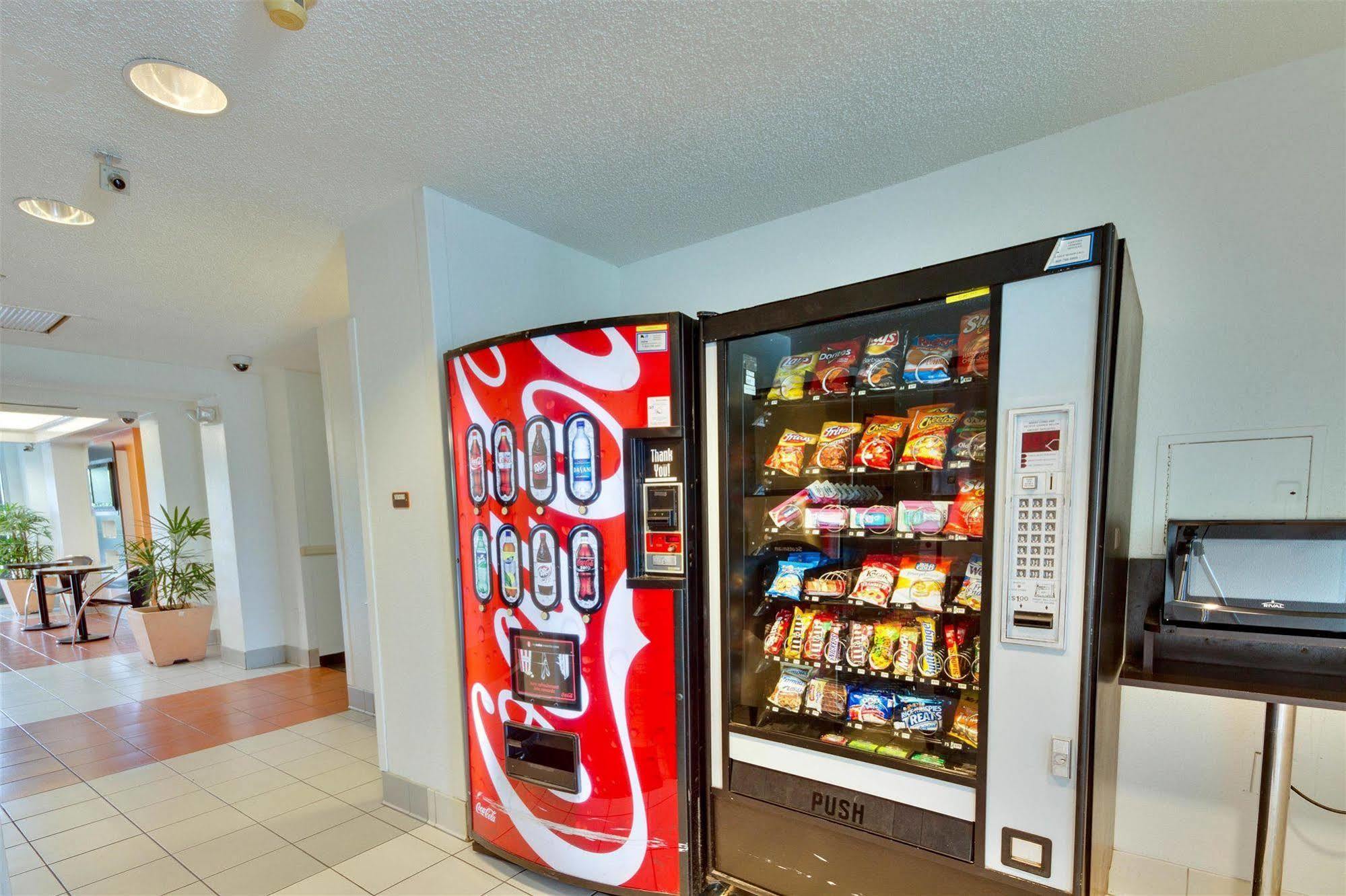 Motel 6-Lewisville, Tx - Dallas Eksteriør bilde