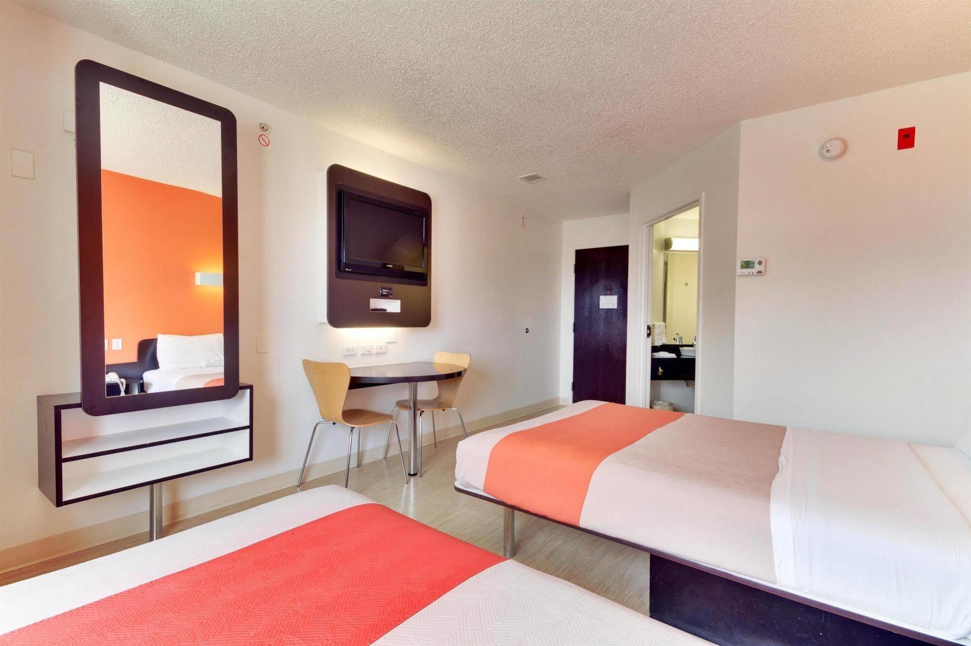 Motel 6-Lewisville, Tx - Dallas Eksteriør bilde