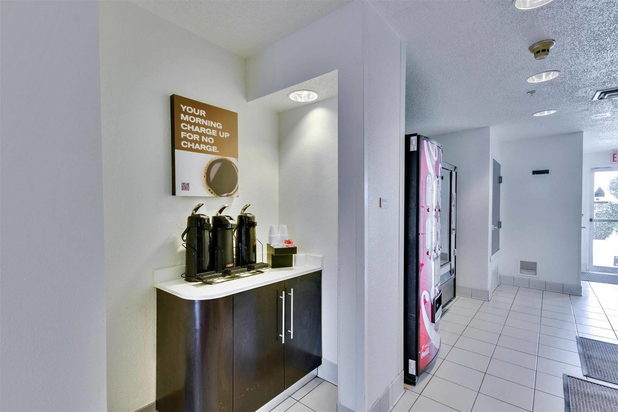 Motel 6-Lewisville, Tx - Dallas Eksteriør bilde